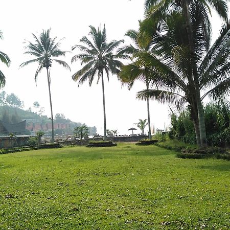 Bagus Bay Homestay Tuk Tuk Exterior photo