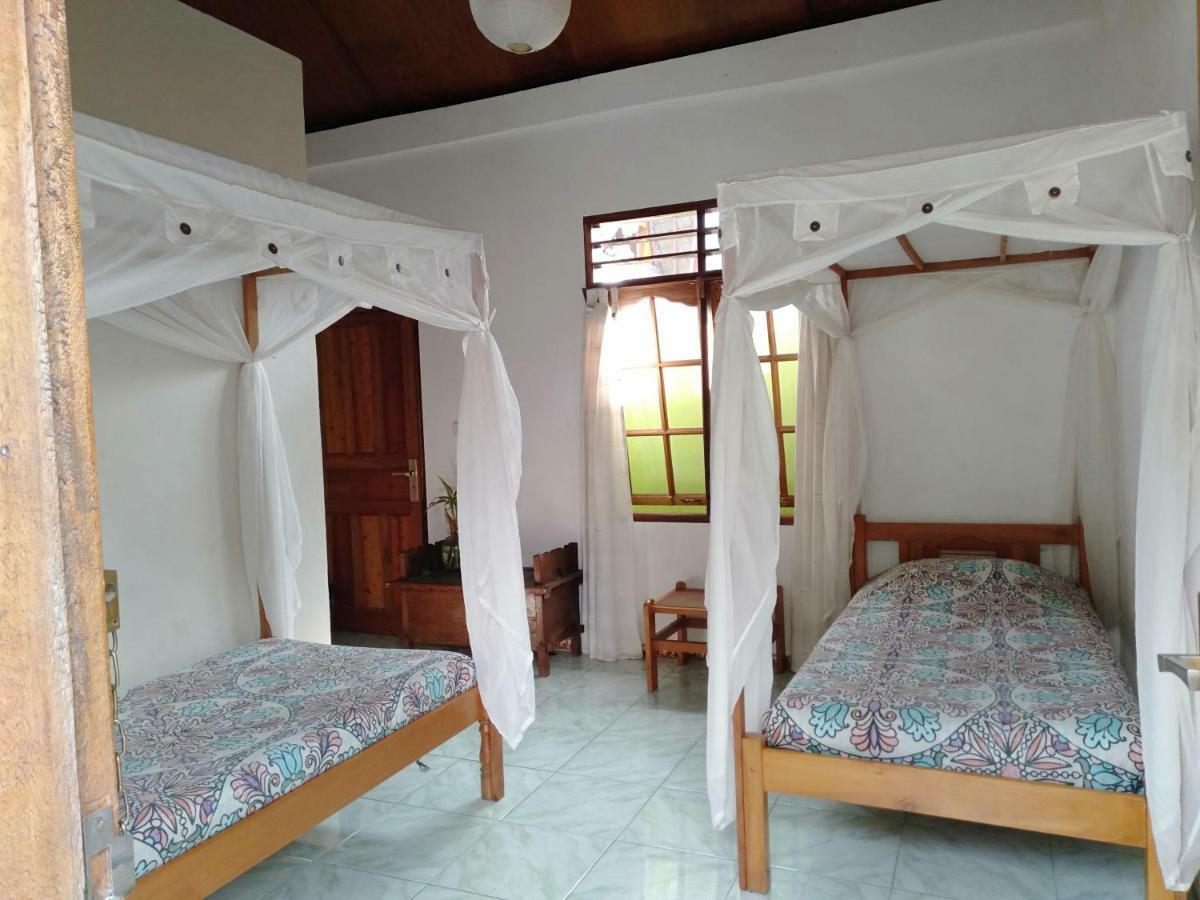 Bagus Bay Homestay Tuk Tuk Exterior photo