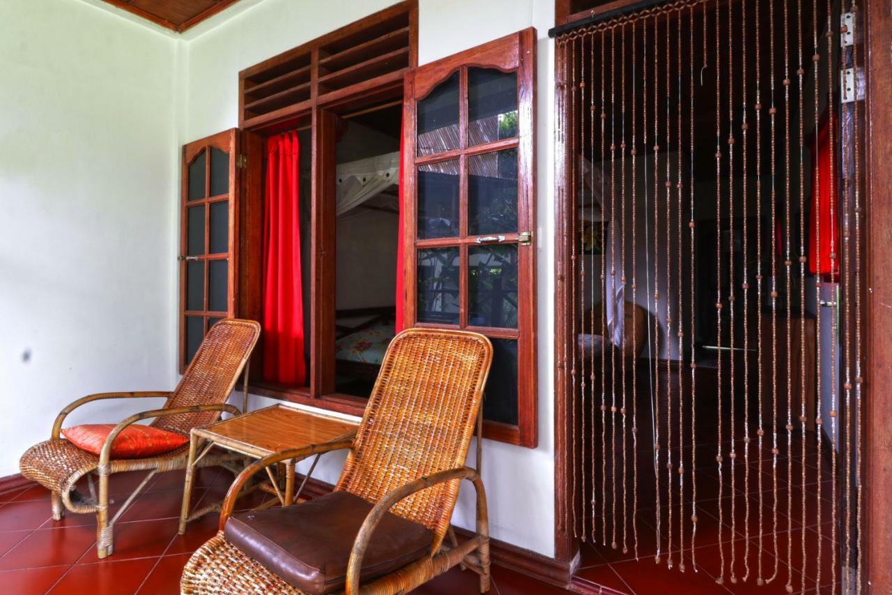Bagus Bay Homestay Tuk Tuk Exterior photo