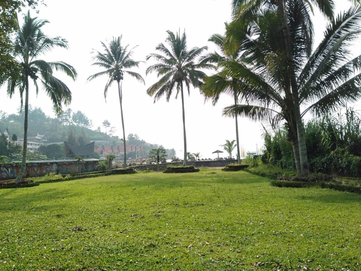 Bagus Bay Homestay Tuk Tuk Exterior photo