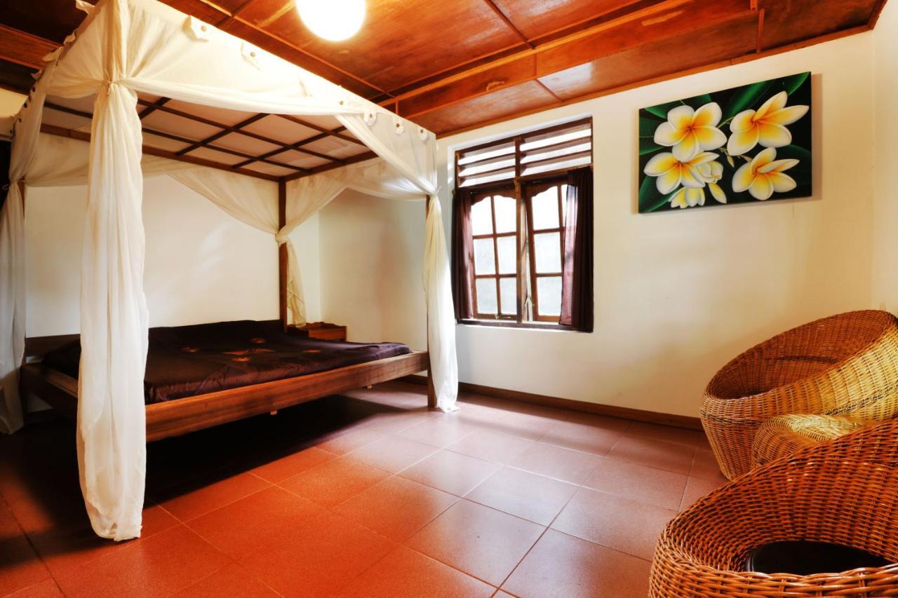 Bagus Bay Homestay Tuk Tuk Exterior photo
