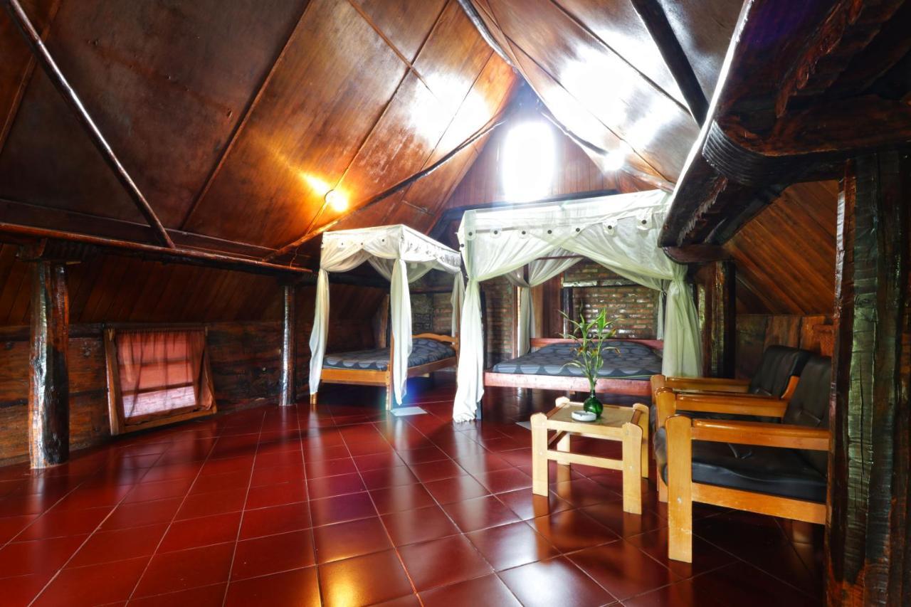 Bagus Bay Homestay Tuk Tuk Exterior photo